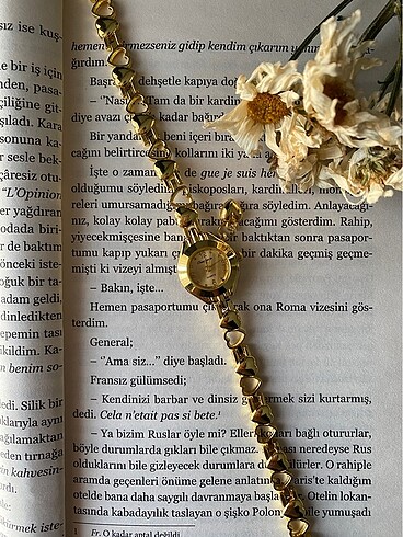 Lovely Vintage Saat