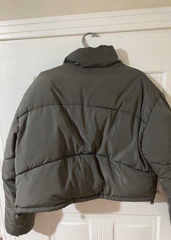 s Beden Pullbear kadın gri crop mont