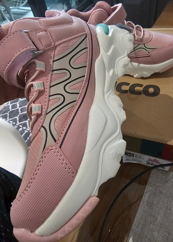 Kız Çocuk Pembe Velcro Spor Ayakkabı - Görsel 4