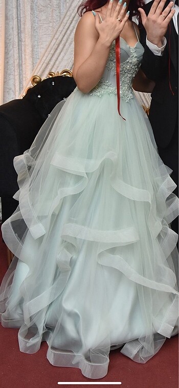 Prenses model nişan elbisesi - Görsel 5