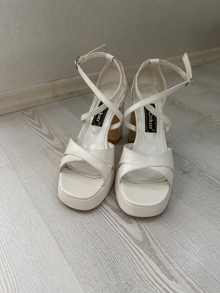 Beyaz Platform Topuklu Kadın Abiye Ayakkabı - Görsel 2