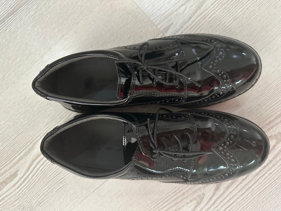 Erkek Çocuk Siyah Rugan Özel Ayakkabı - Görsel 4