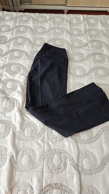 Zara Kumas pantolon 