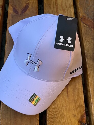 Under Armour İthal Şapka