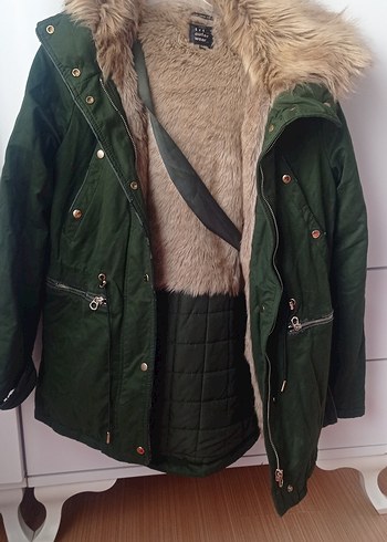 Zara Kürk Detaylı Yeşil Süet Kışlık Kadın Mont