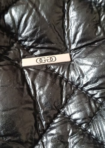 Parlak Siyah Deri Kadın Çantası - Görsel 4