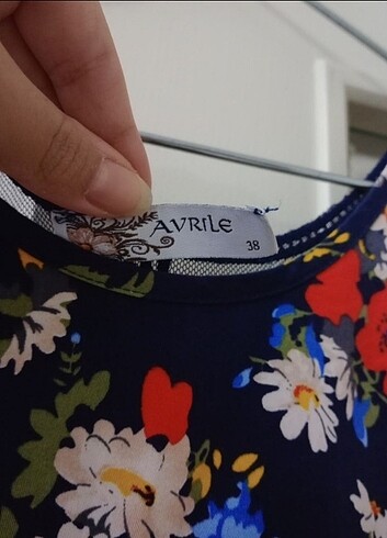38 Beden çeşitli Renk Elbise 