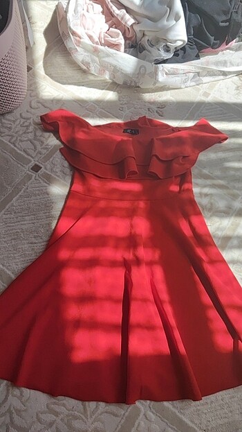 l Beden kırmızı Renk Kırmzıı elbise 
