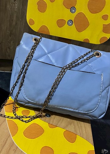 Mavi Zincir Detaylı Deri Kadın Çanta - Görsel 2