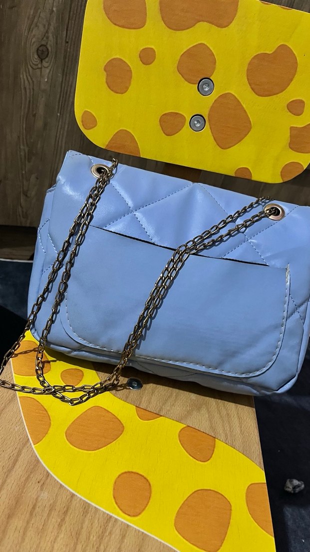 Mavi Zincir Detaylı Deri Kadın Çanta - Görsel 2