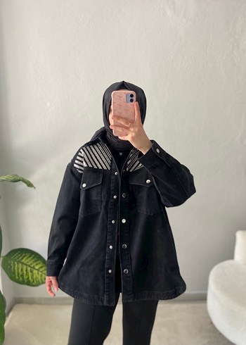 Dilvin Siyah Zebra Desenli Kadın Denim Ceket