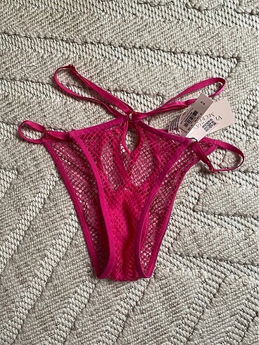 Vs file naked külot