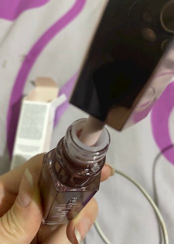 Fenty Beauty Gloss Bomb Heat Dudak Parlatıcısı - Görsel 6