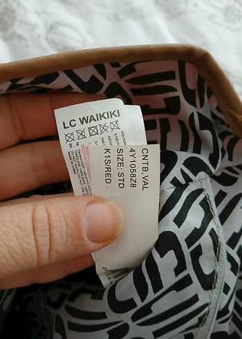 Kırmızı Rugan Püsküllü Kadın Çanta - Görsel 6