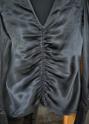 Siyah Drapeli V Yaka Kadın Bluz - Görsel 2