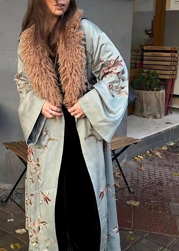 Uzun İşlemeli Kimono - Görsel 6