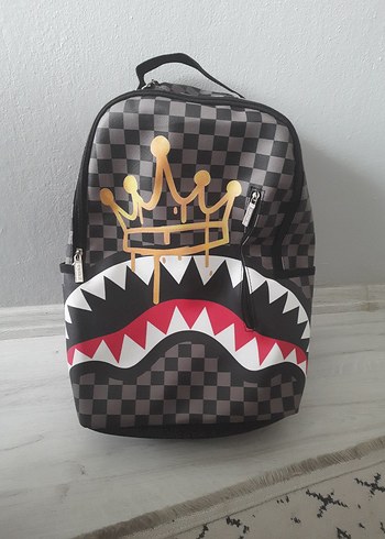 Sprayground çanta