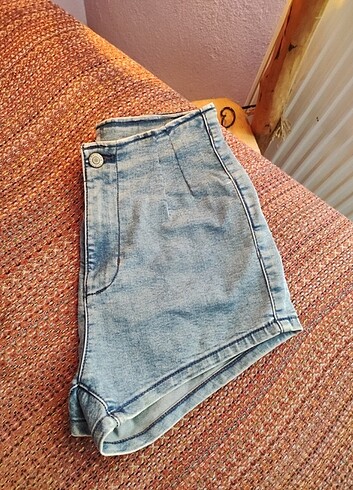 s Beden Bershka şort