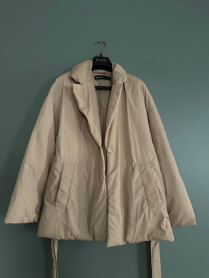 Bej Kemerli Midi dilvin mont - Görsel 2