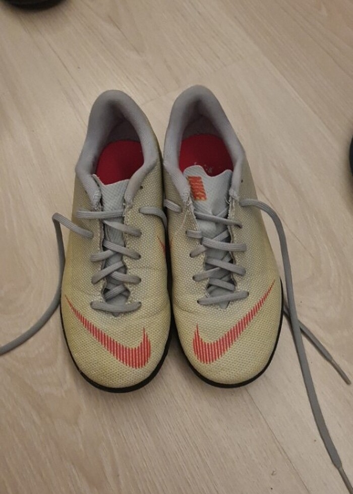 Orjinal nike erkek cocuk futbol ayakkabısı  - Görsel 3