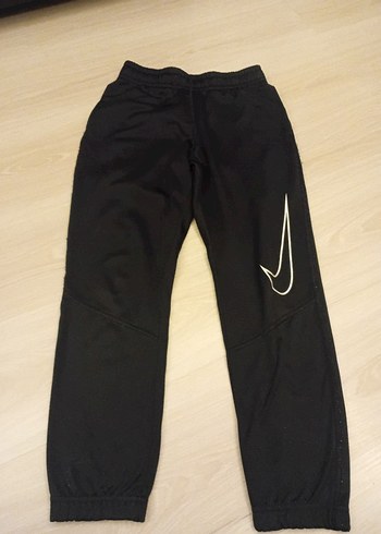 Siyah Spor Kadın Tayt Yırtmaçlı - Görsel 2