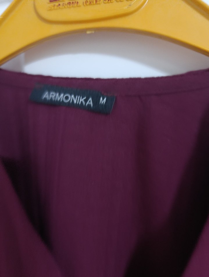 Bordo V Yaka Düğmeli Keten Gömlek - Görsel 3