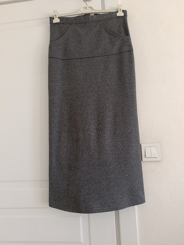 Gri Uzun Hamile Piliseli Etek - Görsel 2