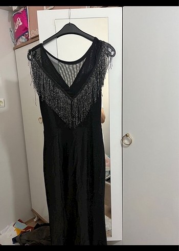 Siyah Drapeli Uzun V Yaka Gotik Abiye Elbise - Görsel 4