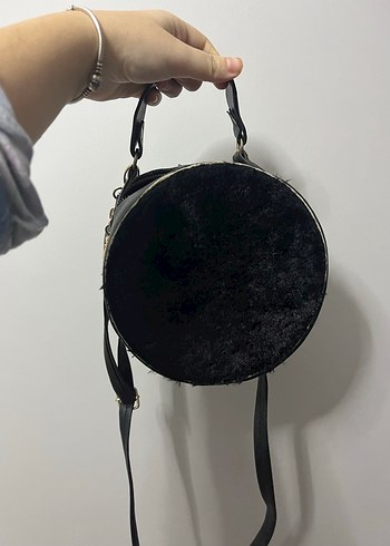 Siyah Süet Kadın Çanta, Kürk Detaylı - Görsel 4