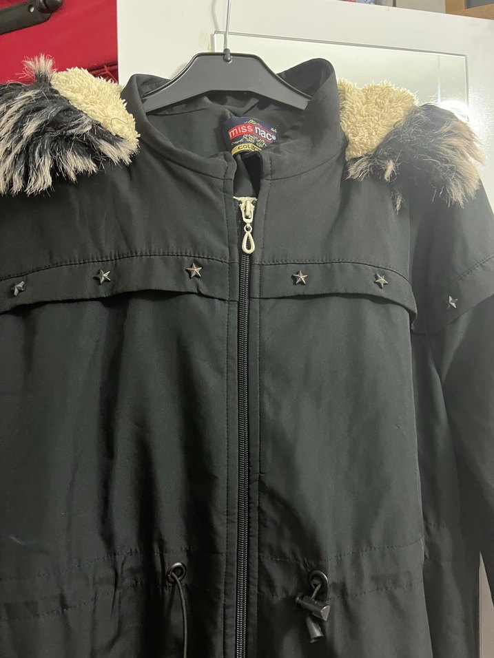 Uzun Siyah Kadın mont, Kürklü Kapüşonlu - Görsel 4