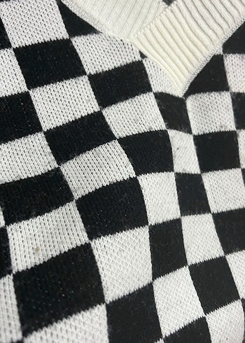 Ekose Desenli V Yaka Kadın Triko Süveter - Görsel 4