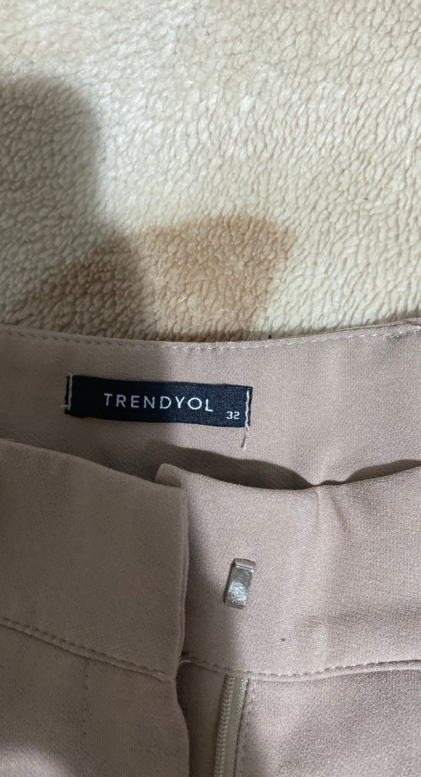 Bej Bol Kesim Midi Kumaş Pantolon - Görsel 3