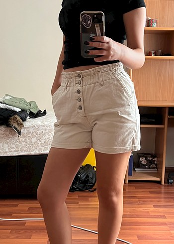 Trendyolmilla Bej Düğmeli Kadın Mini Şort