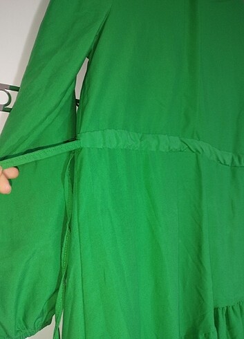 m Beden Benetton elbise 