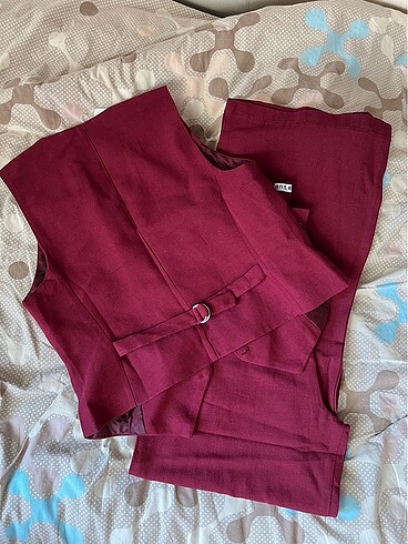 36 Beden bordo Renk BORDO KETEN TAKIM (SATILDI)
