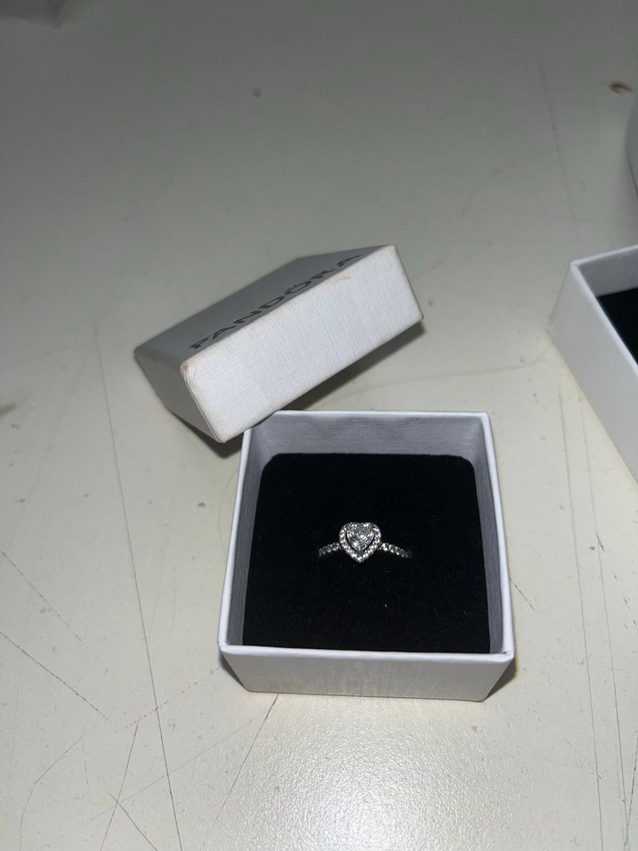 Pandora Beyaz Taşlı Minimalist Yüzük - Görsel 3