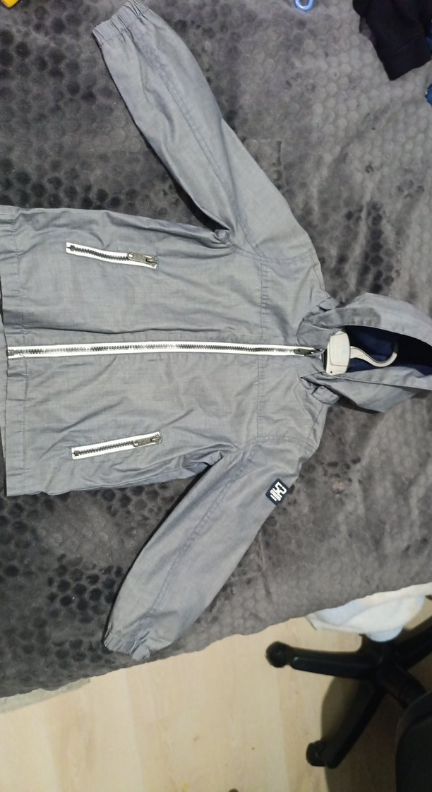 Gri Erkek Çocuk Fermuarlı Mont - Görsel 2