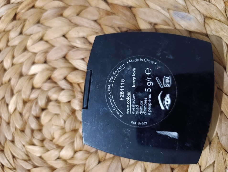 AVON Siyah Makyaj Süngeri - Görsel 3