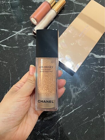 chanel les beiges light teint
