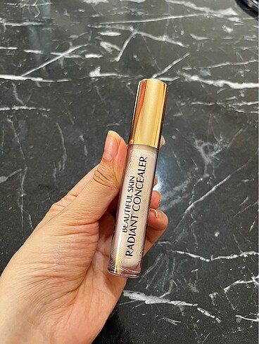Charlotte Tilbury Beautiful Skin Kapatıcı