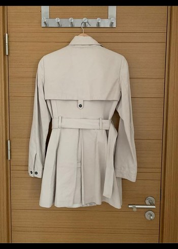 Zara Bej Kadın Süet Kemerli Trençkot