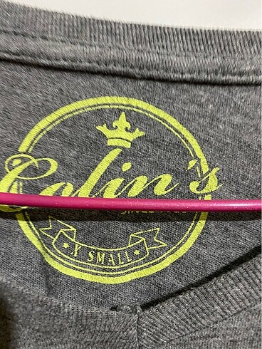 Colin's Colins tişört