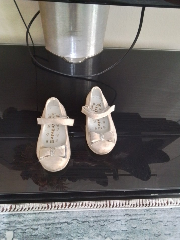 Kız Çocuk Beyaz Tokalı Babet - Görsel 2