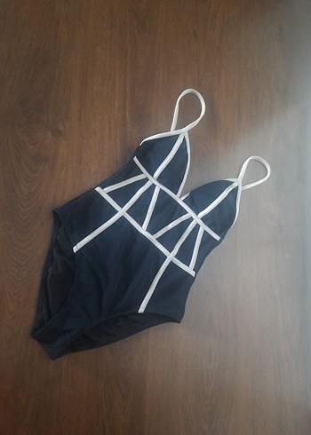 TRENDYOL&MİLLA - Lacivert Beyaz Şeritli Strappy Mayo - S - Görsel 2