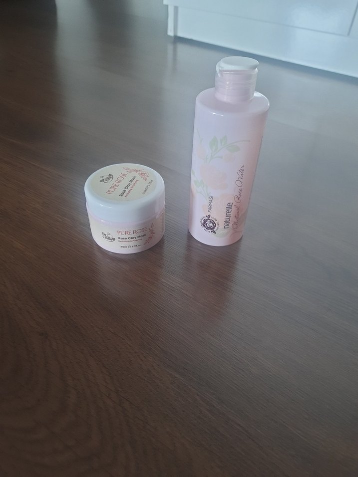 FARMASİ GÜL SUYU VE GÜL KİL MASKESİ 2'Lİ SET - Görsel 4