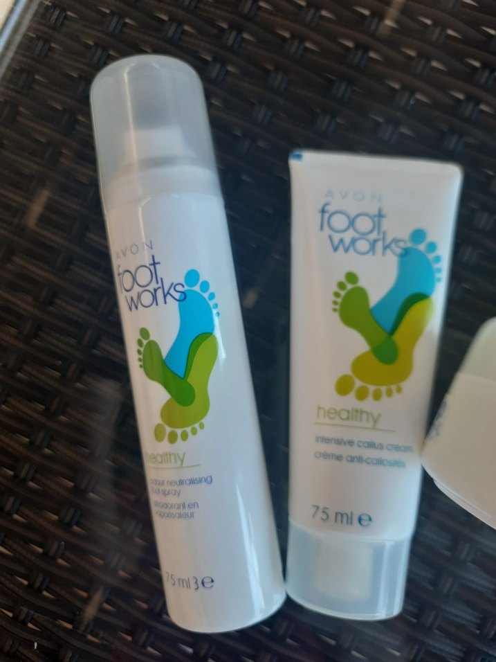 Ayak Bakım Ürünleri - Sprey, Losyon ve Masaj Kremi - Görsel 2