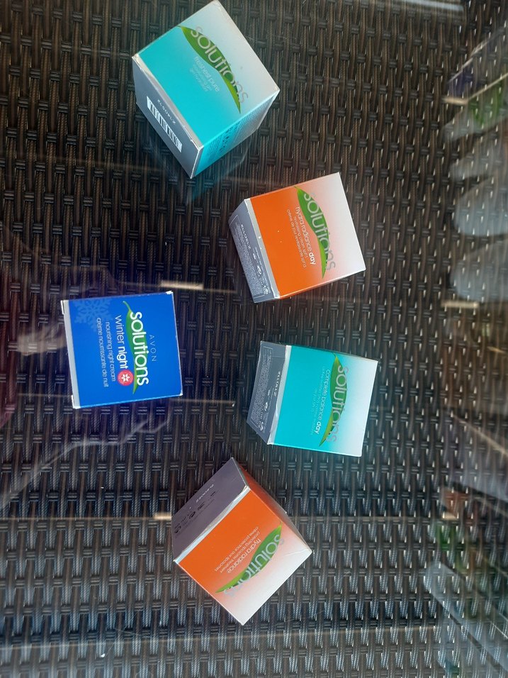 AVON - Gündüz ve Gece Yüz Bakım Kremleri - Görsel 2