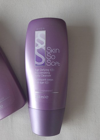 AVON SIKILAŞTIRICI VE YENİLEYİCİ KREM 2'Lİ - Görsel 3