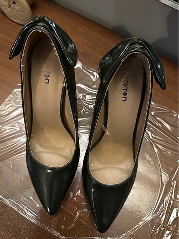 Koton stiletto koyu yeşil
