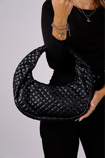Bottega Veneta Siyah kol çantası